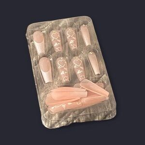 Pink Heart Design Press-On Nails